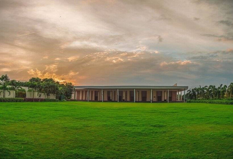 Four Points By Sheraton Mahabalipuram Resort & Convention Center