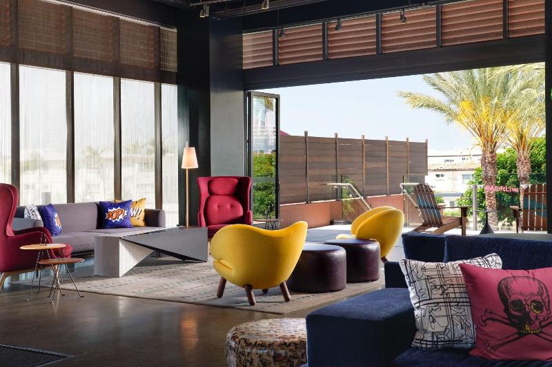 ホテル Aloft El Segundo  Los Angeles Airport