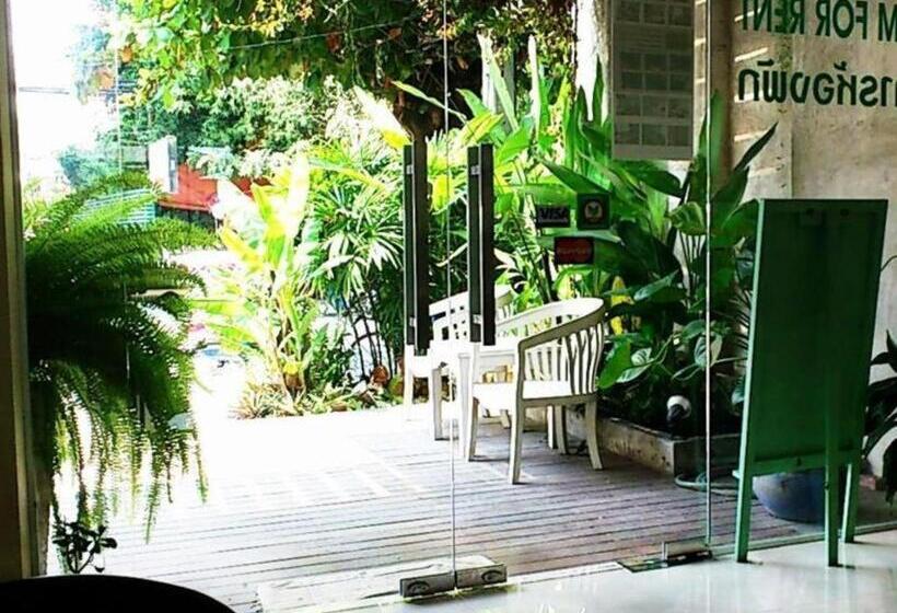 בית מלון כפרי Hua Hin Avenue