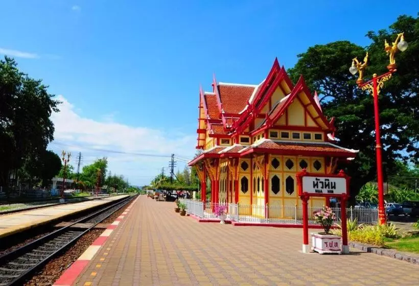 Hotel Hua Hin Avenue