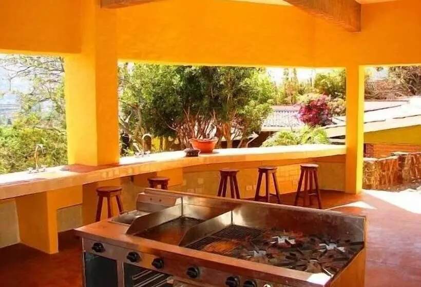 فندق La Villa Bonita Culinary Vacation