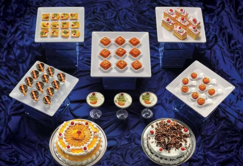 Lemon Tree Hotel, Vadodara