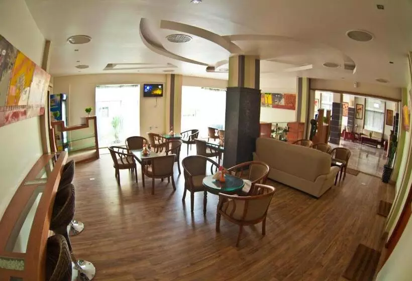 Hotelli Paramount Tower