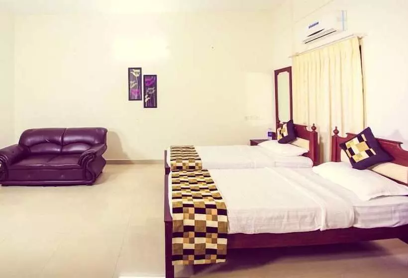 هتل Plaza Suites