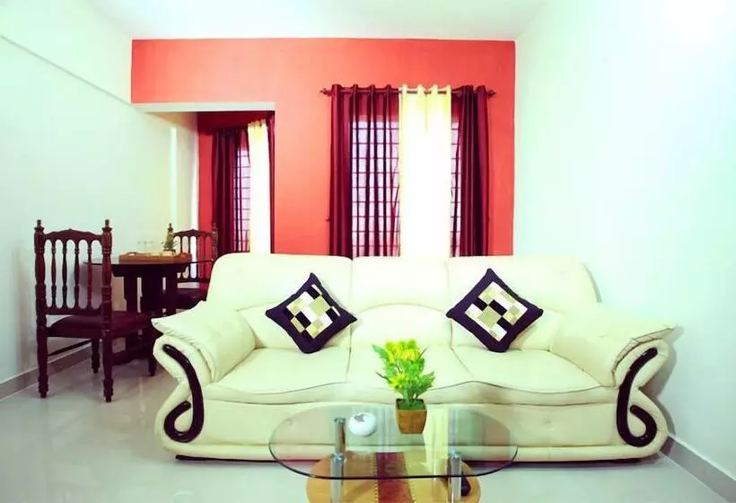 هتل Plaza Suites