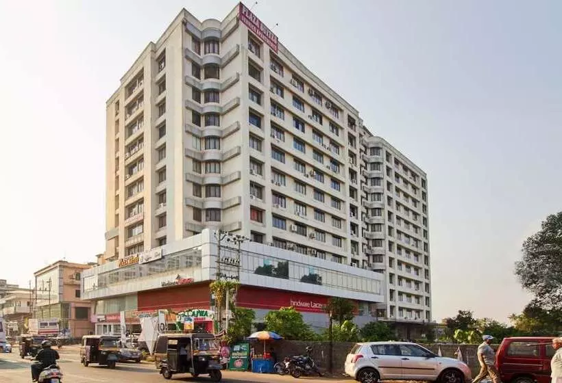 هتل Plaza Suites