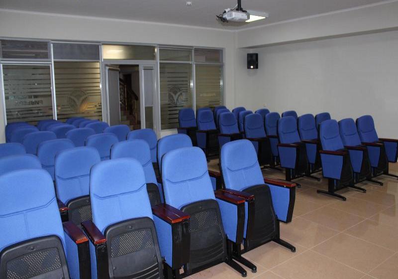 בית מלון כפרי Riviera