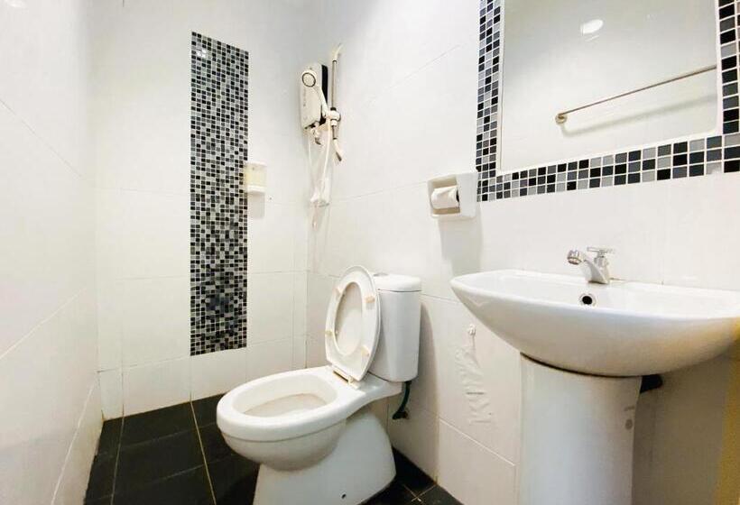 Sun Inns Hotel Equine, Seri Kembangan