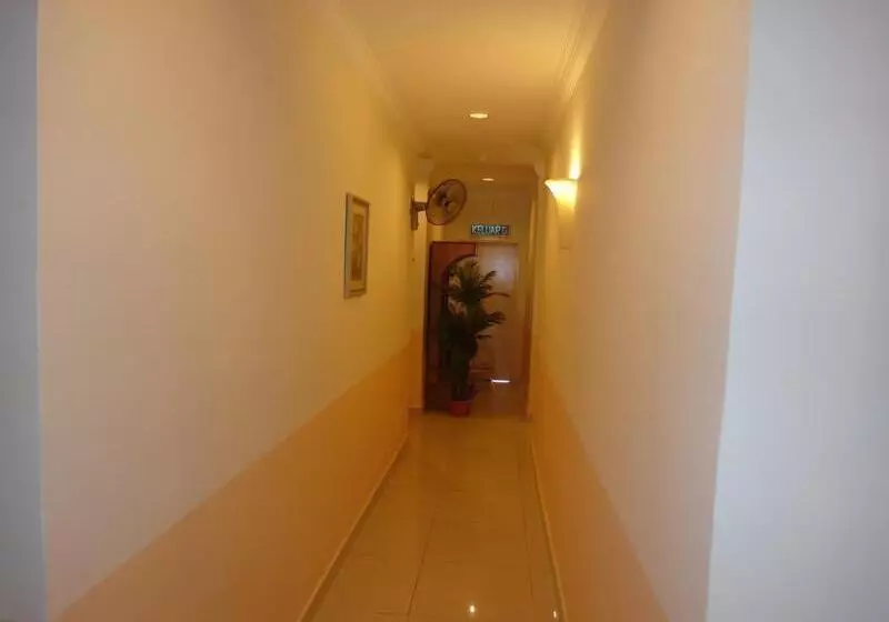 Sun Inns Hotel Equine, Seri Kembangan