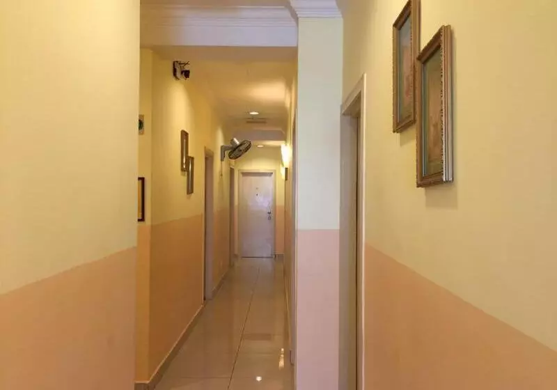 Sun Inns Hotel Equine, Seri Kembangan