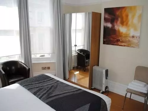 Отель The Beach Pad