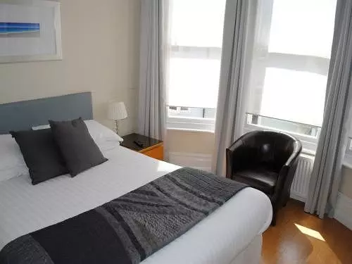 Отель The Beach Pad