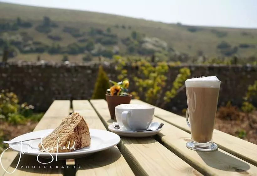 فندق Tottington Manor