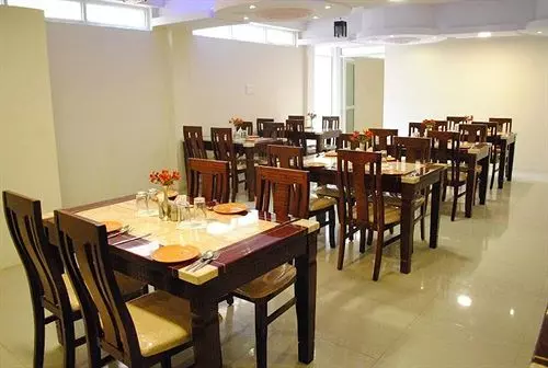 فندق Tulips Resorts Elkhill