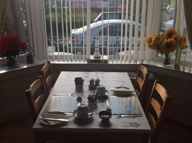 ペンション The Haldon Guest House