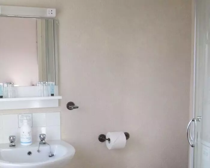 ペンション The Haldon Guest House