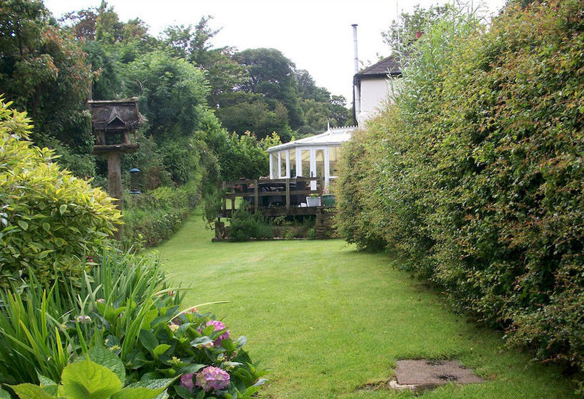 بنسيون Frogwell B&b