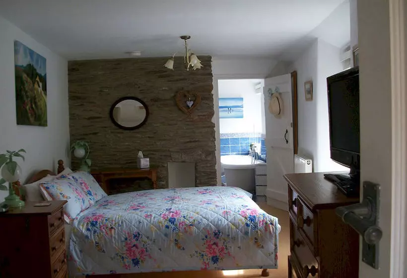 Majatalo Frogwell B&b