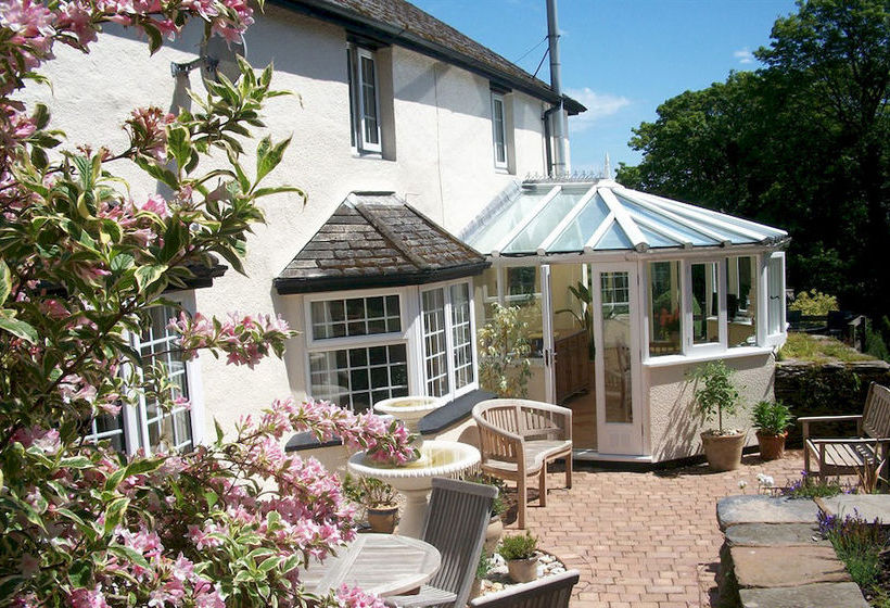 بنسيون Frogwell B&b