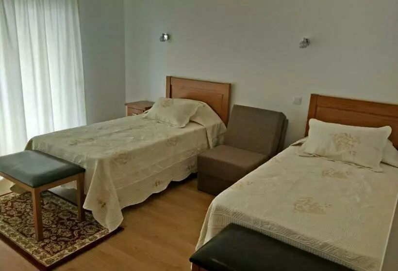 Aamiaismajoitus (B&B) Agroturismo A Fidalga