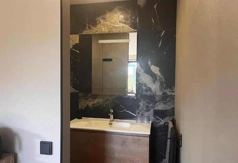 Bed And Breakfast De Beekhoek