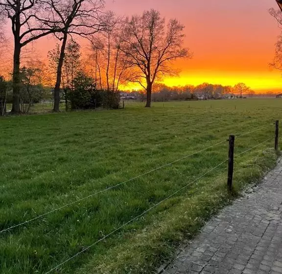 Bed And Breakfast De Beekhoek