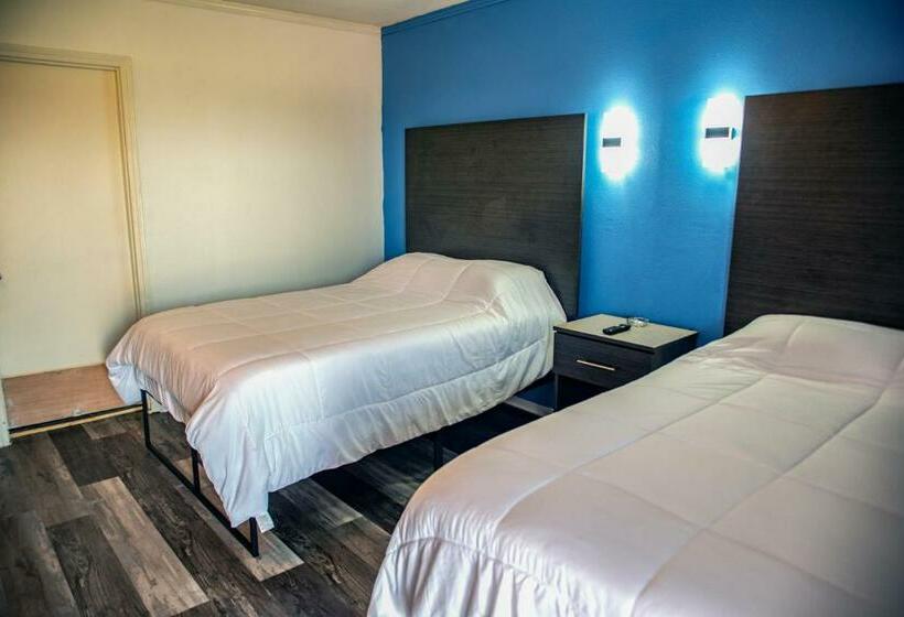 בית מלון כפרי American Inn