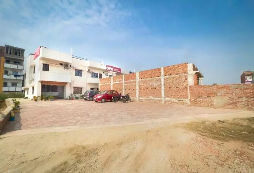 ホテル Nalanda Guest House