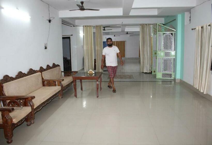 Hotel Nalanda Guest House