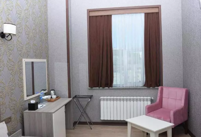 هتل Naxçıvan Palace