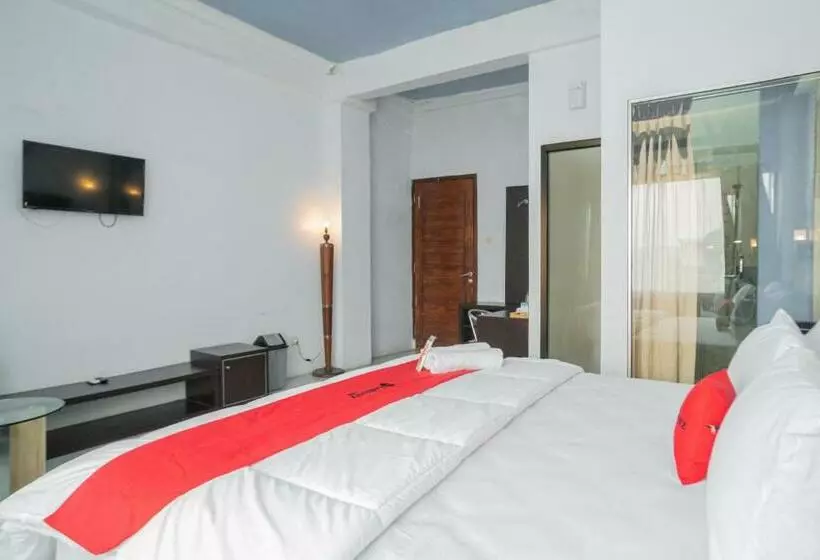 Hotelli Reddoorz @ Kampung Sawah Jatimurni Bekasi