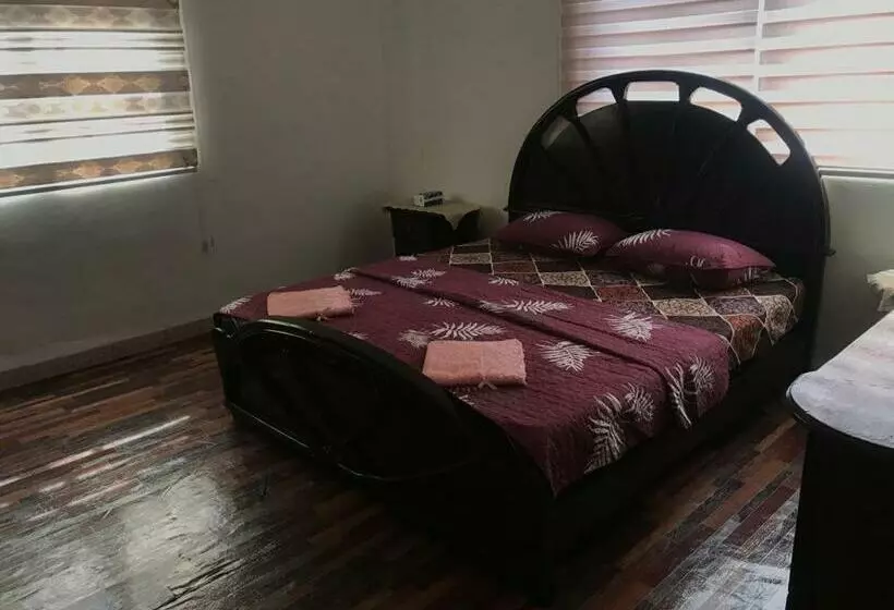 هتل Safi Kitchen Hostel