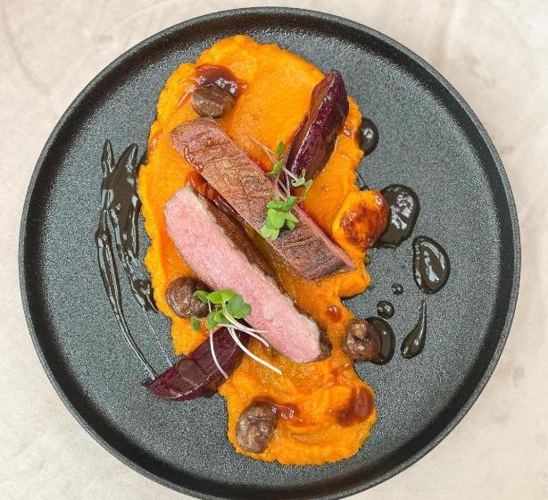 Klaudia S Hotel & Restaurant At Golf Resort, Bač šamorín