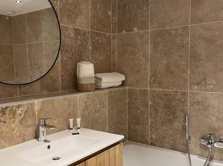 ペンション Gîte Les 27