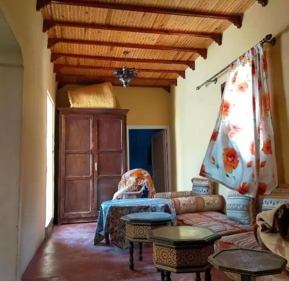 Majatalo Gîte Tizinoubadou
