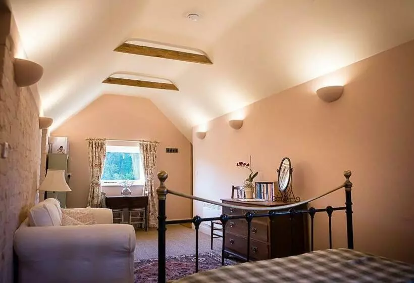 Majatalo Stylish Bolthole In The Heart Of The Meon Valley