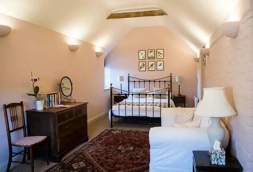 Majatalo Stylish Bolthole In The Heart Of The Meon Valley