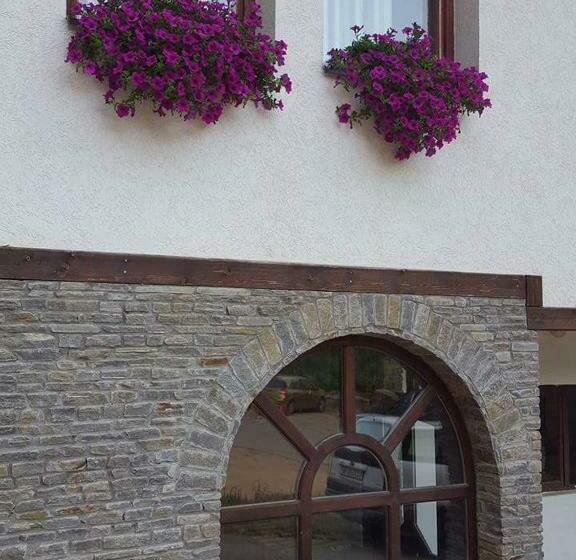 پانسیون Villa Ana Marija