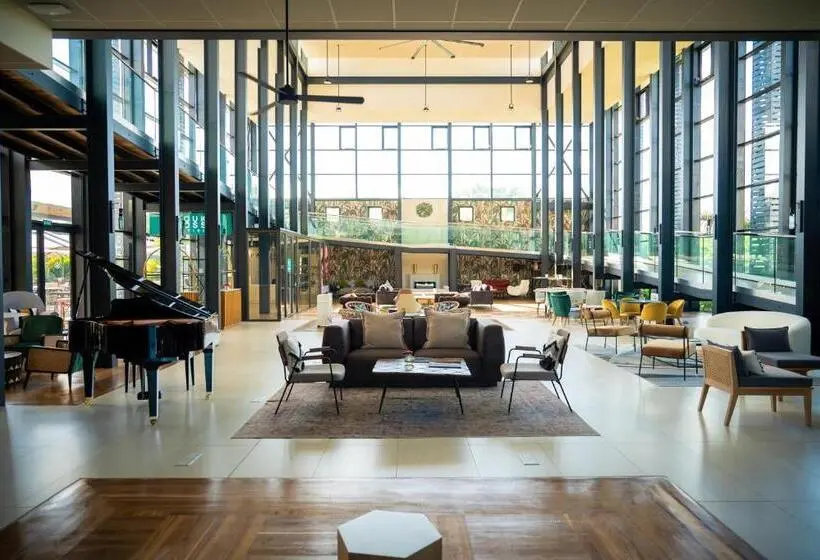 Royal Green Wellness Resort