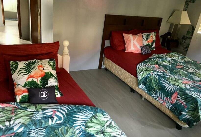 Bed and Breakfast The Kaisaint Villa Tagayatay