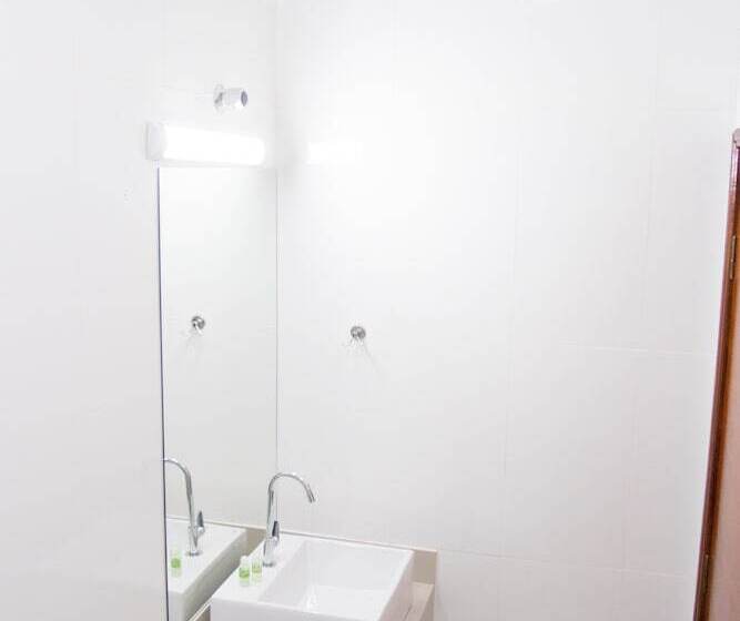 ホテル Descalvado