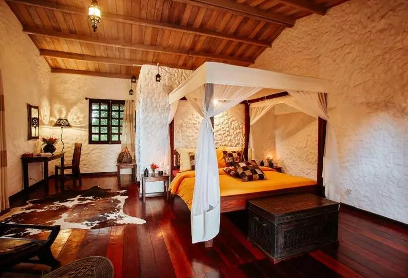 هتل The Litchi Tree Amber Mountain Boutique