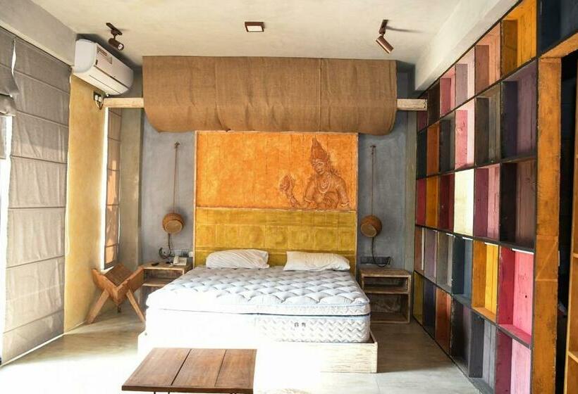 Panda Holiday Resorts