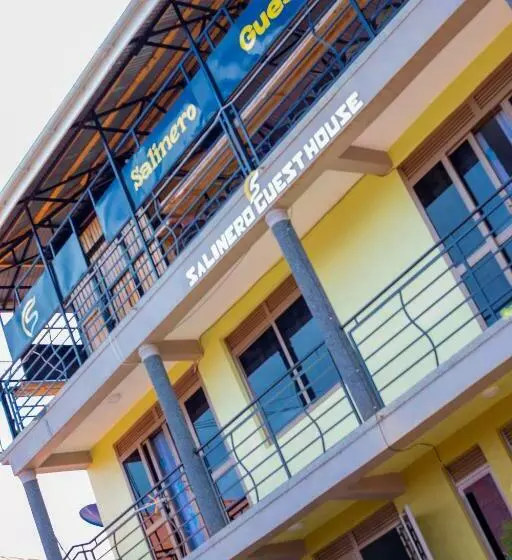 پانسیون Salinero Guest House
