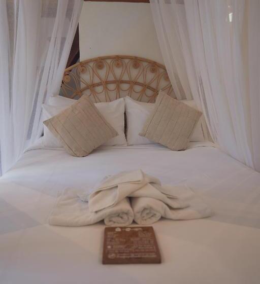 リゾートホテル บ้านนาก๋างโต้ง Baan Na Kang Tong