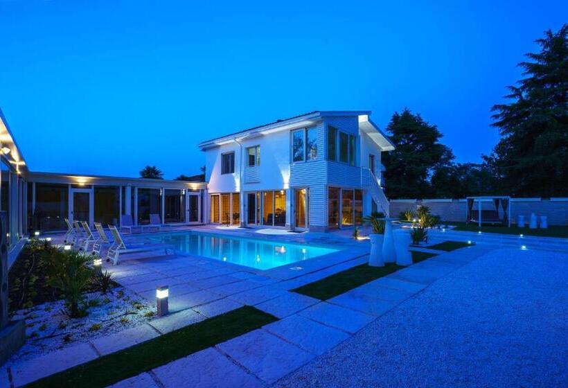 Villa Vittoria B&b   Wellness