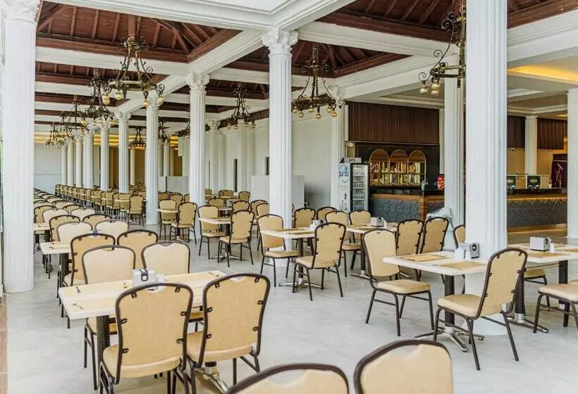 Hotelli Lucas Didim Resort