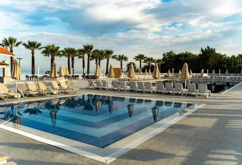 Hotelli Lucas Didim Resort