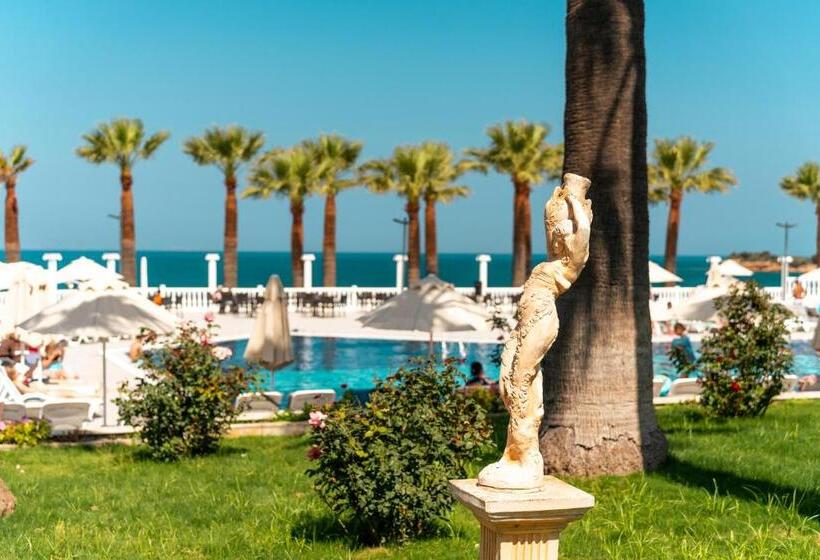 هتل Lucas Didim Resort