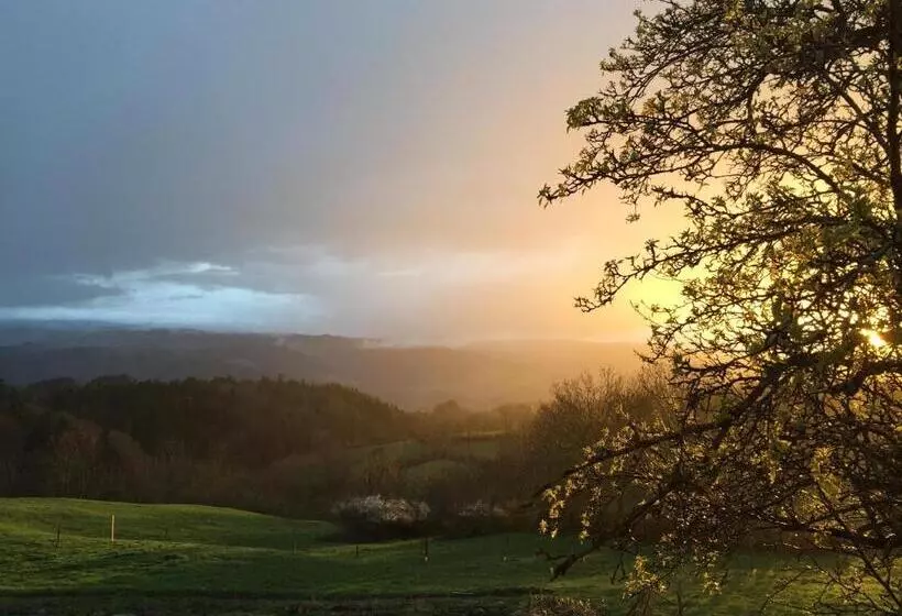 Majatalo Chambre D Hôtes Privative Au Creux Du Nid